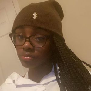Meet your Posher, Zakyia